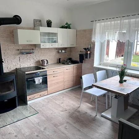 Wellness Venkov S Vířivkou, Saunou A Hernou Casa de Férias *